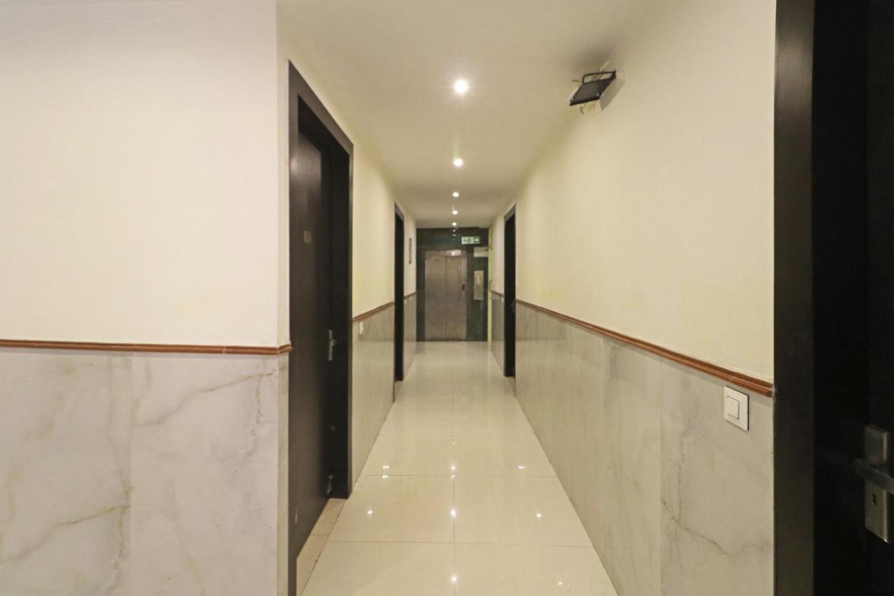 Hotel Paragon Suites New Delhi Ngoại thất bức ảnh