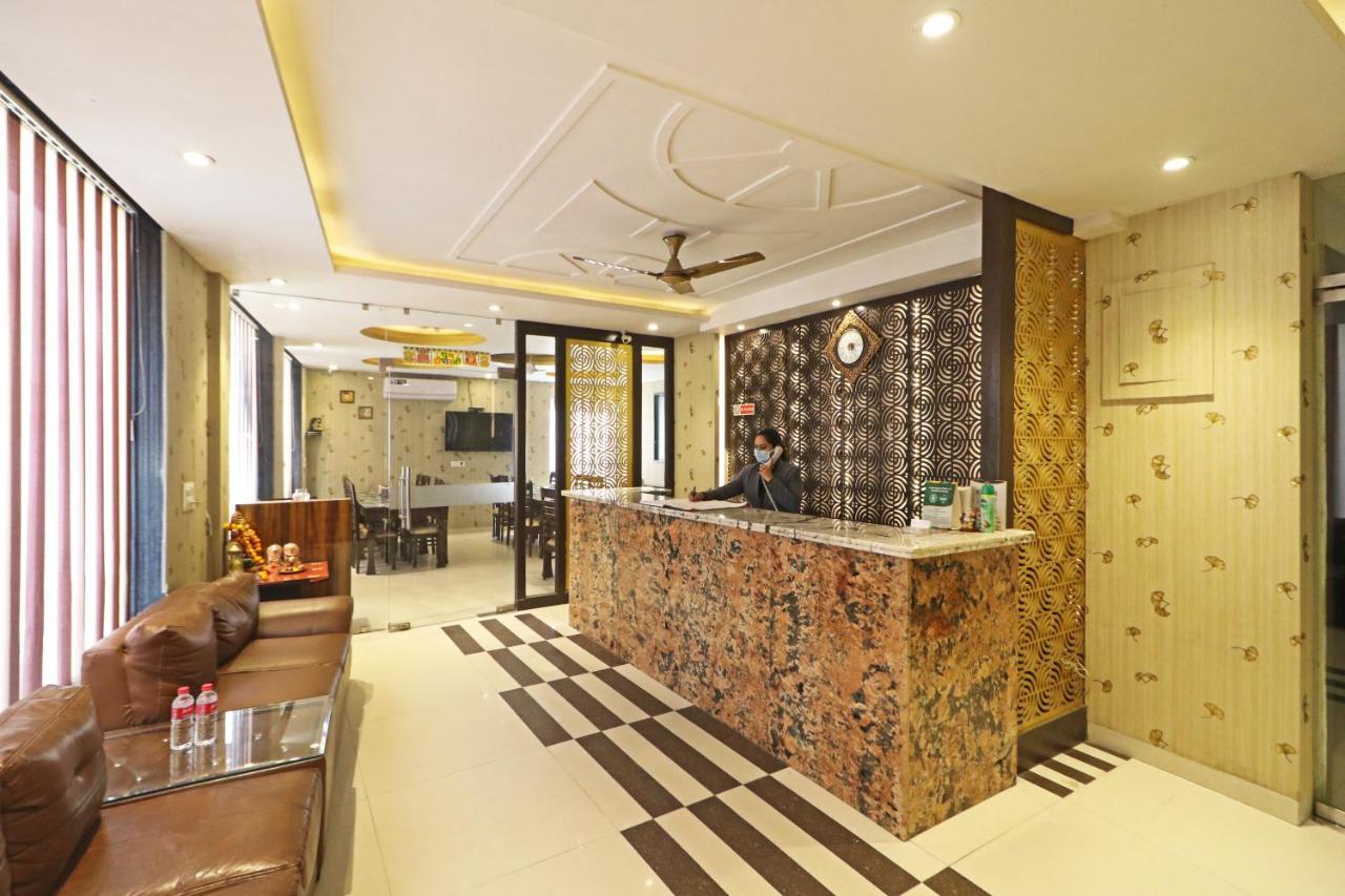 Hotel Paragon Suites New Delhi Ngoại thất bức ảnh